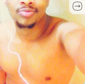 t2H5XhRLEbAMjtB's tweet photo. $ #Say_what ? When u #SWISH so far she come with .... !!! http://t.co/m3YwmBCtUw