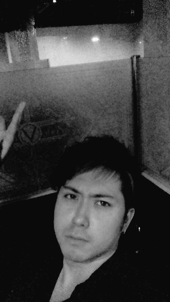 JOE03389281's tweet photo. 締日、お疲れ様でしたー！
あともう少しで幹部や！
駆け抜けていくぜー😍✨✨✨　

最近気づいたんだけど、俺って若手やり手プロデューサーだと思って見たらかっこよくない？

JOEでした。 http://t.co/jD94CEYs6l