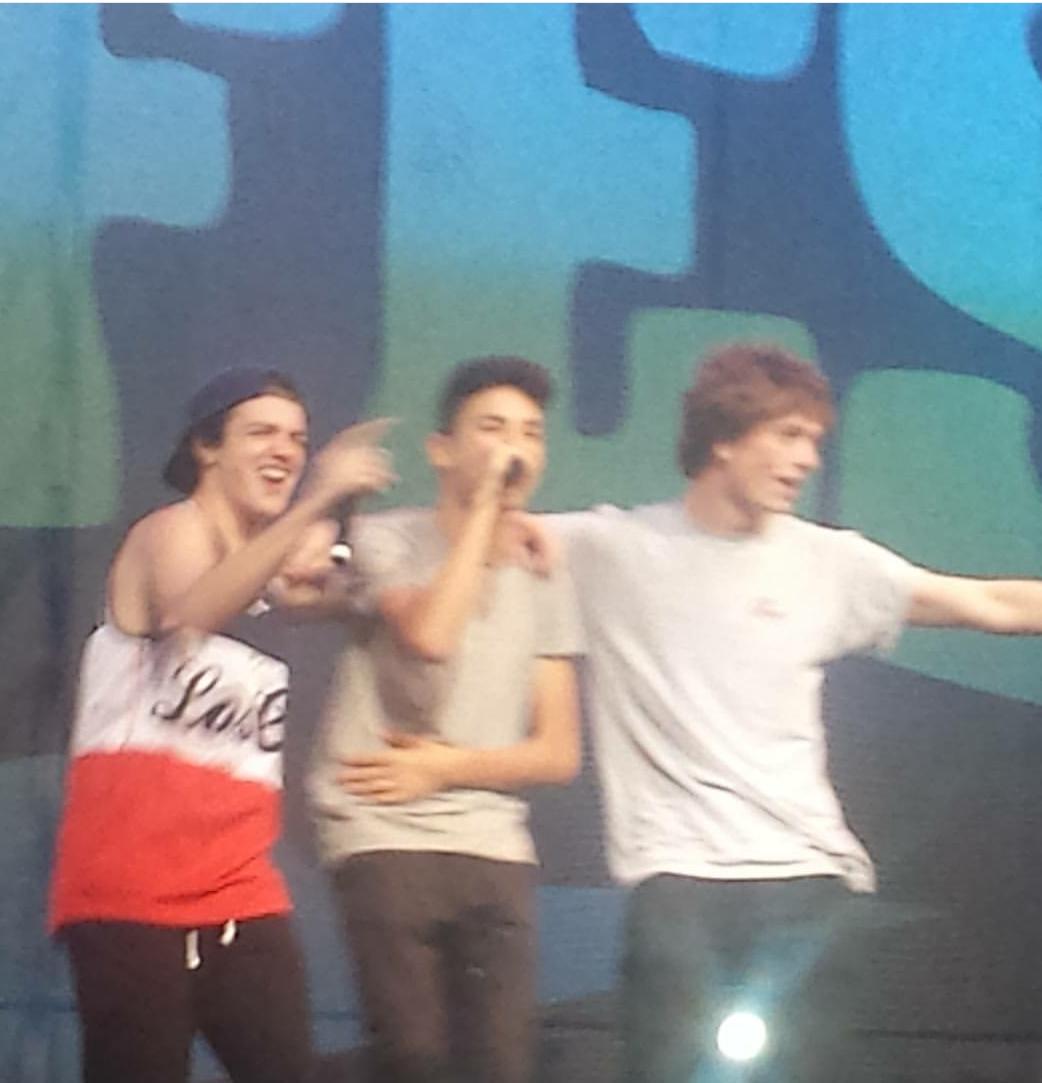 jackiexmedina's tweet photo. Wishin i could go back i miss them so much 💕 #DigiFest2015 #DigiFestSD http://t.co/Dxnlmjiu1k
