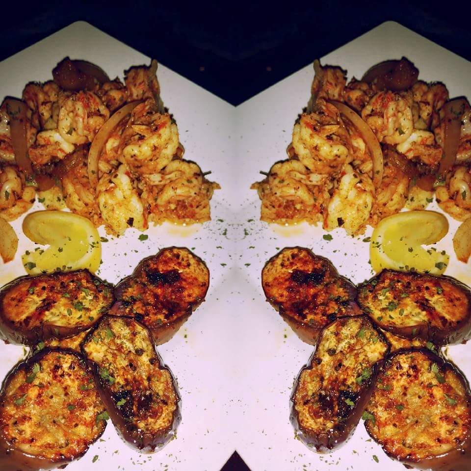 ChefMoeB's tweet photo. #seasoned to perfection #MoesMysteryKitchen #ChefMoeB http://t.co/oNyjKX9vE9