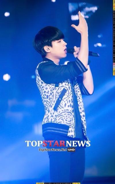 orange_gyu's tweet photo. 150728 The Show #Bad6thWin #인피니트 http://t.co/VpGZ4UrLhx
