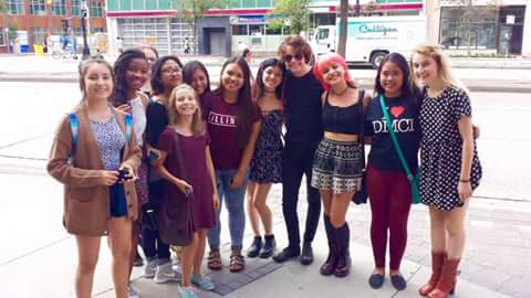 CaseyMoretaPH's tweet photo. UPDATE: @TheVampsJonas and the squad with Hey Violet today! -D http://t.co/v3IvsbZX4R