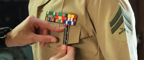最前線の アメリカ軍 米軍 海兵隊 軍服 礼服 階級章 襟バッチ有 本物実物 上下とシャツ ネクタイ４点セット 軍装コスプレ サバゲー Usmc 戦闘服 Cityofalamosa Org
