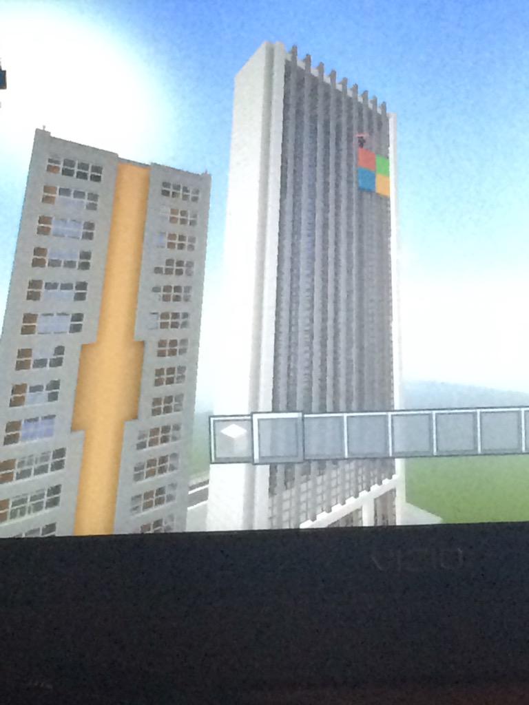 MinecraftBuil17's tweet photo. @Bigbst4tz2 I was wondering if u could do a tour of my city. I know it's small but here are some pictures. http://t.co/f7RaIeiWor