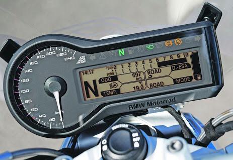 motomania_cc's tweet photo. Esta semana toca la prueba de la recién desempacada BMW R1200 RS !!
#mototest #MMtest #superbike #motorcycle http://t.co/51t1fqDP90