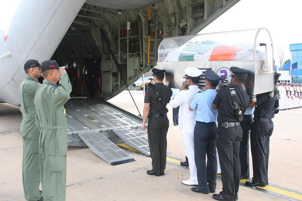 SpokespersonMoD's tweet image. Last Journey of &apos;People&apos;s President&apos; #APJAbdulKalam from New Delhi to #Rameswaram via #Madurai..(2/2)