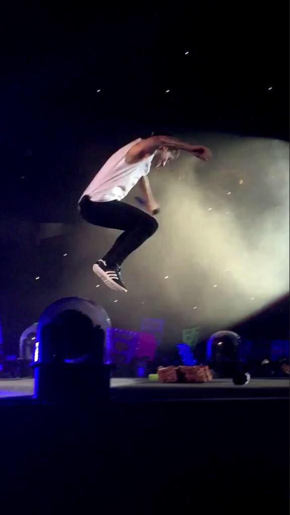 1D News tweet media