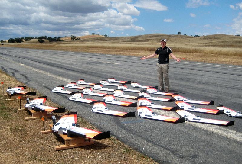 PhxDug's tweet photo. Follow The Leader: #Drones Learn To Behave In Swarms http://t.co/0KldL2tnx6 http://t.co/3nOZQOyveN