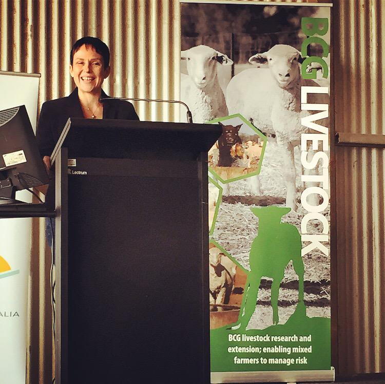 clcullen_'s tweet photo. Vic Ag Minister @JaalaPulford congratulates @BCG_Birchip on community focus, research & extension innovn @ #BCGsms15. http://t.co/uAAIBZ3NVb