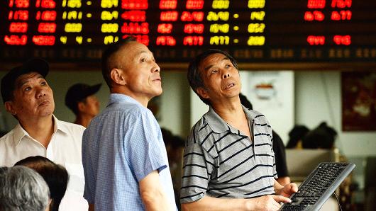 CNBCi's tweet photo. [Live blog] China trades warily as focus switches to the Fed http://t.co/MpxPVvAB2s #SquawkBoxLive http://t.co/LsakcPhclV