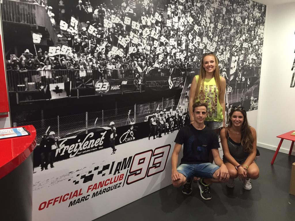 claaudiaperezz's tweet photo. #IAM93 @navalon95 @Andrea_Vidal_ http://t.co/OP8ipZC71T