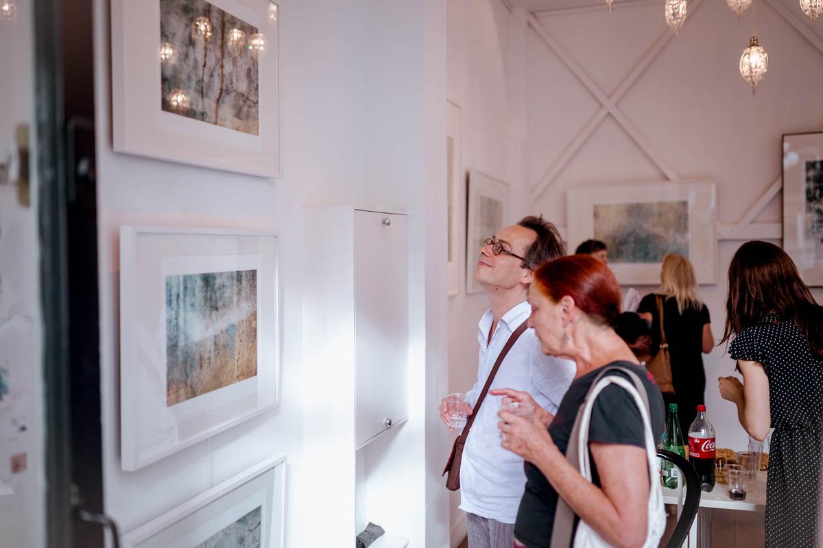 StudiosParis's tweet photo. Il est encore temps de visiter l'exposition d'Henrietta Nielsen ! #PopUpStreet https://t.co/yKU0tb29ap http://t.co/dDUB8dVMyn