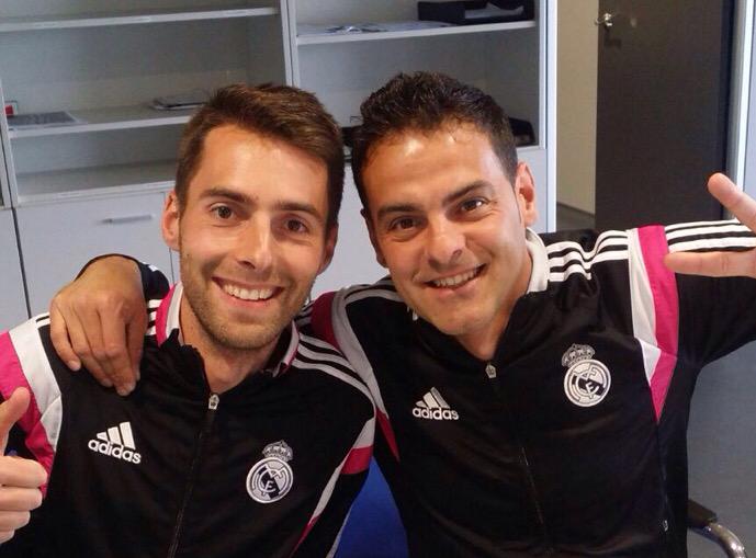Josemanlara's tweet photo. "Los amigos son la Familia que nosotros mismos escogemos" Con vosotros, todo fue más fácil. Gracias por todo!! http://t.co/8BJHmJQBR1