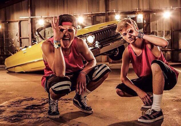 softball_kk23's tweet photo. Jack and Jacks don't judge challenge😂 http://t.co/2tefqoE27Y