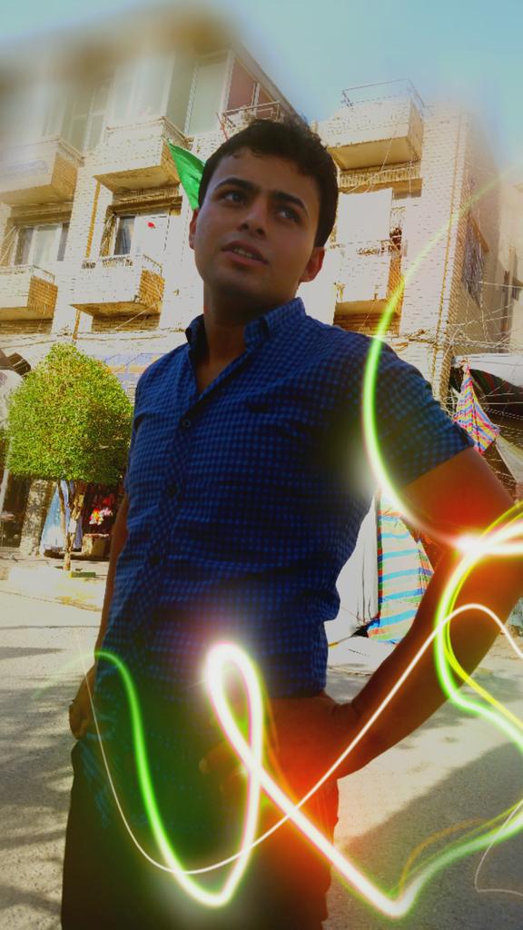 barrraq12's tweet photo. @fuN1bc @AmmAmr33 ممكن نتكلم على الفيس بوك صفحتي)بارق سلطان(والصورة http://t.co/1KeXRofIHv