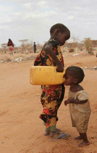 Your problems instantly seem insignificant after seeing this picture.