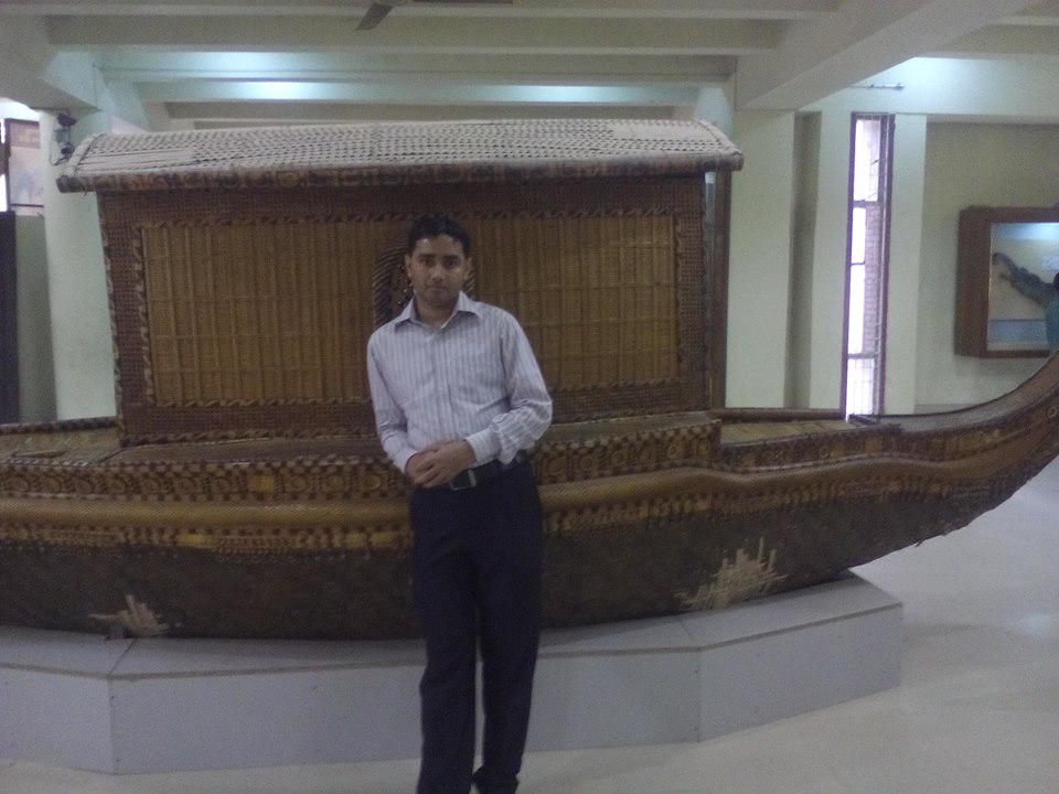 alienwe's tweet photo. bote http://t.co/35IzIjXLRH