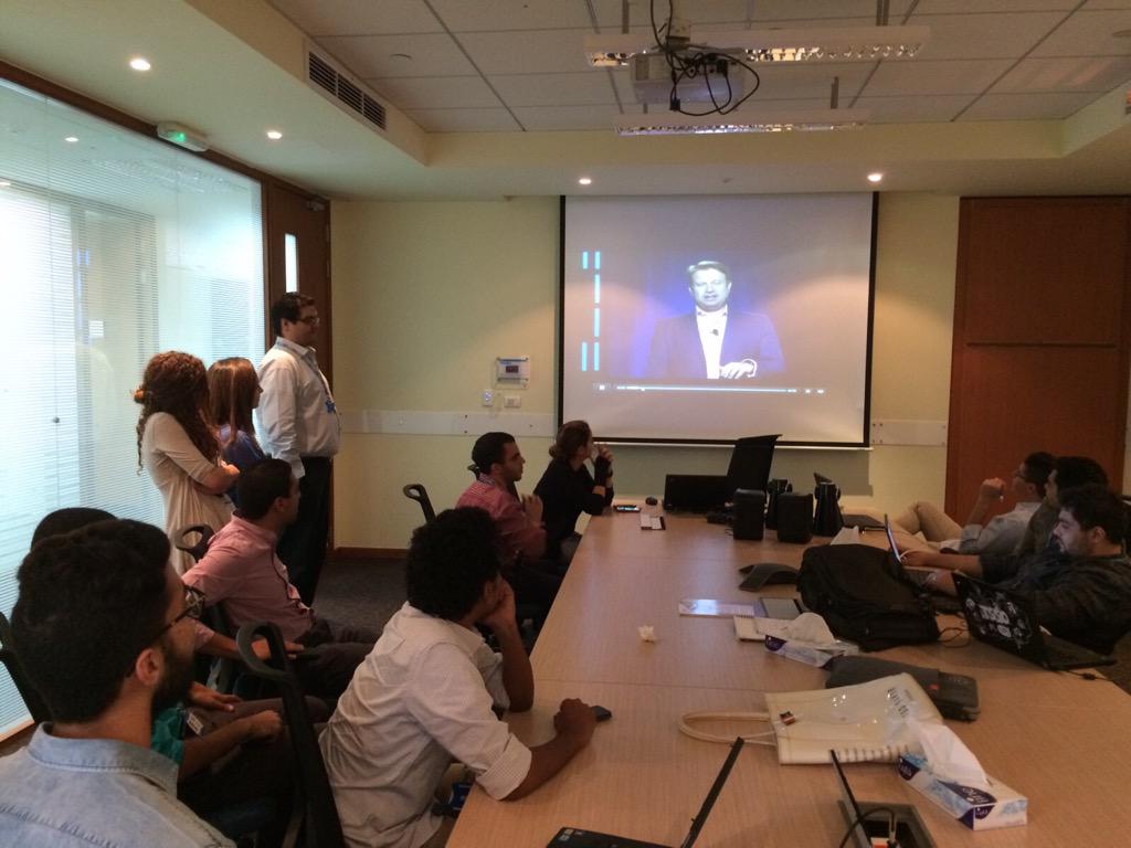 fadielhamy's tweet photo. In #cairocoe watching the #VSEFORUM with the #Tsso team . #gbs_presales http://t.co/F1LfeiwJ9C