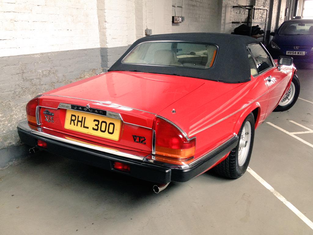 APCARSKENT's tweet photo. Genuine garage find 1 owner 10k miles its a keeper. http://t.co/CMKy8vEXEv