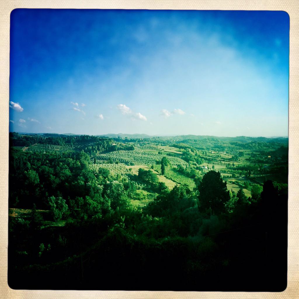 GarethHiggins2's tweet photo. San Miniato 2015. One for the Guildhall Acting grads. http://t.co/EswpbVngv2