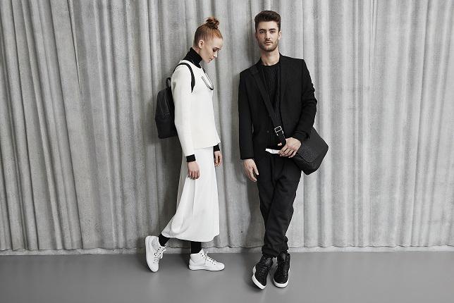 Fashion_Monitor's tweet photo. ECCO appoints Ketchum for London store launch http://t.co/P5jgMZ3Vqu @ECCOshoes @KetchumUK http://t.co/ubHAkFBzBt