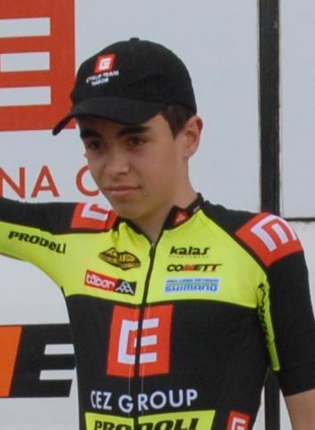 Jakub Ťoupalík (ČEZ Cyklo Team Tábor) mistrem ČR v časovce jednotlivců v kategorii starší žáci.👏👍 #vitezovenosiKALAS