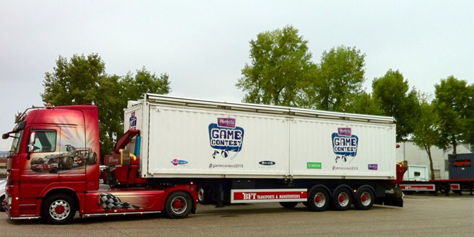 M6plusofficiel's tweet photo. Le camion du #GameContest2015 est en route ! Envoyez-nous une photo si vous le croisez ! http://t.co/9r7kwQaGgM 🚚😉🌊🌞 http://t.co/aNJ9gNUU9w