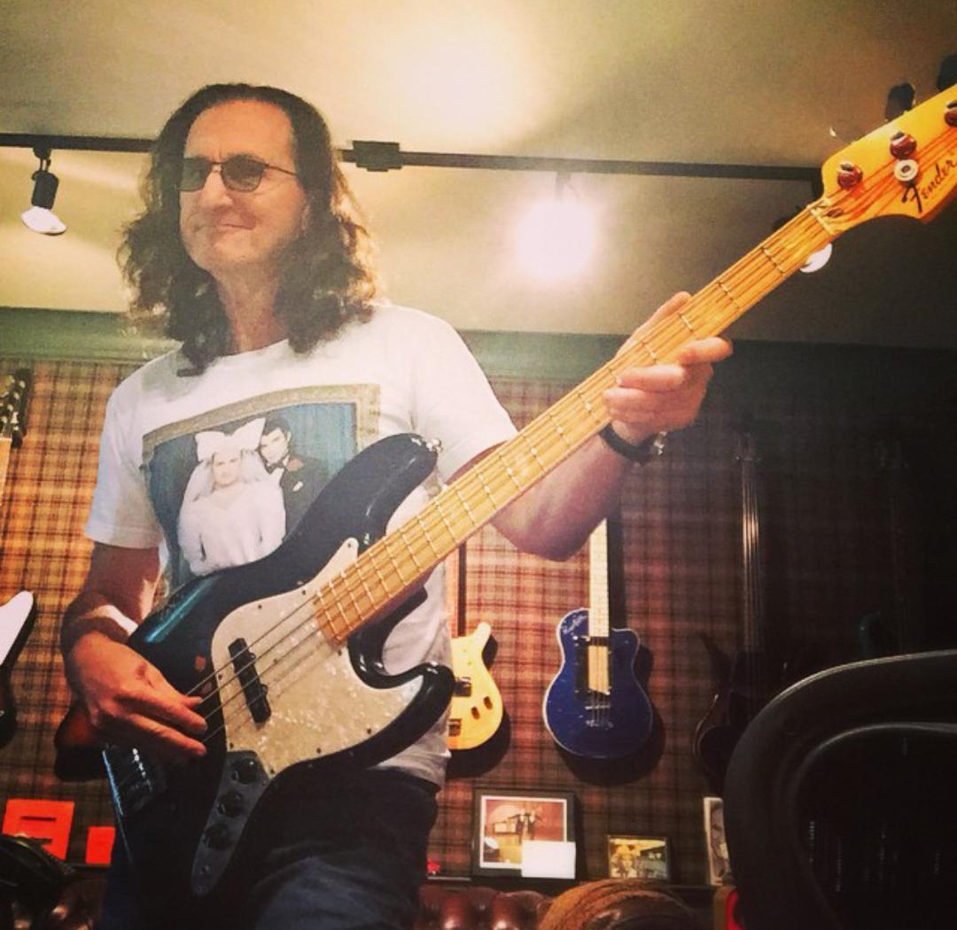 Happy 62nd Birthday Geddy Lee!!!! 