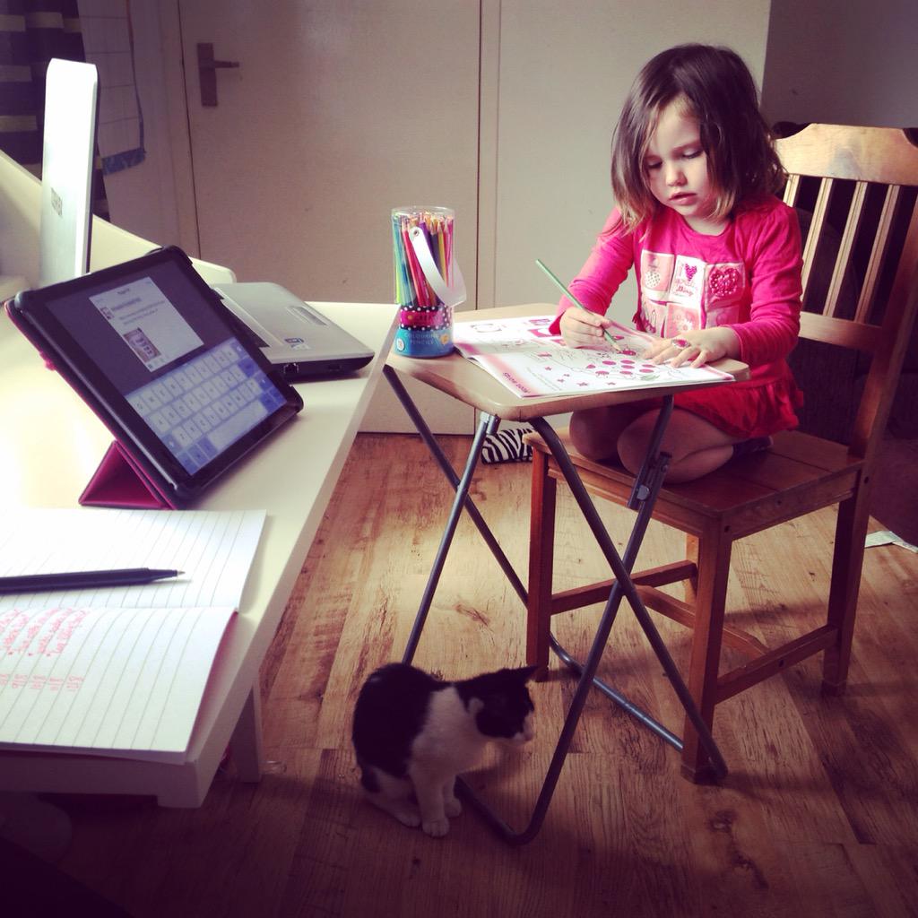 100Handmade's tweet image. #working next to mummy today 💟 #summerholidays #mummyblogger #vwagroup #kids #lovekids #WAHM #businessmums