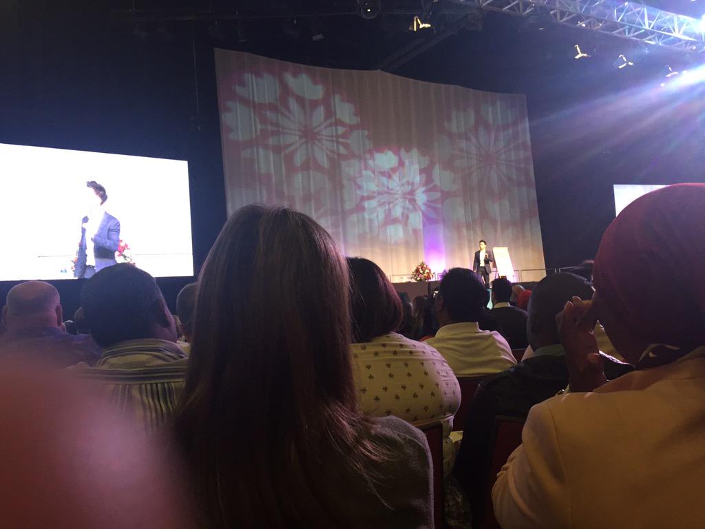 djdeong's tweet photo. Awesome seminar with @pengjoon #MOWZA http://t.co/6TJDApaBAC