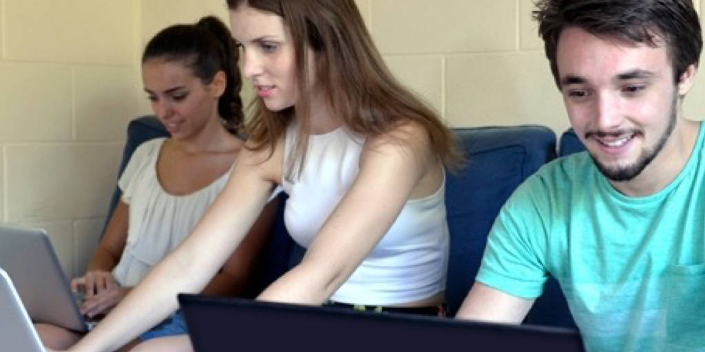 edutopia's tweet photo. Hackathons as a New Pedagogy: http://t.co/vDmzKLgg9f by @brandonzoras. http://t.co/a4XlK2DfAi