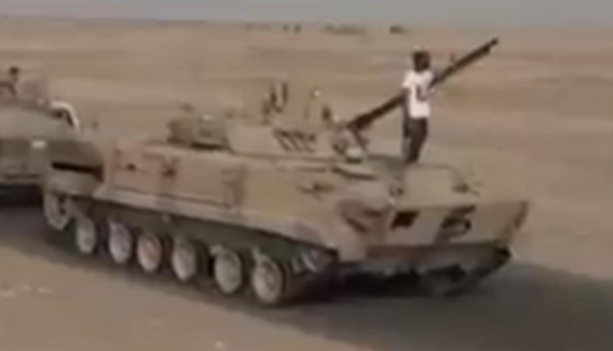 مدرعات BMP-3 في اليمن " يعتقد انها اماراتيه "  CLEu945WwAAs5tF