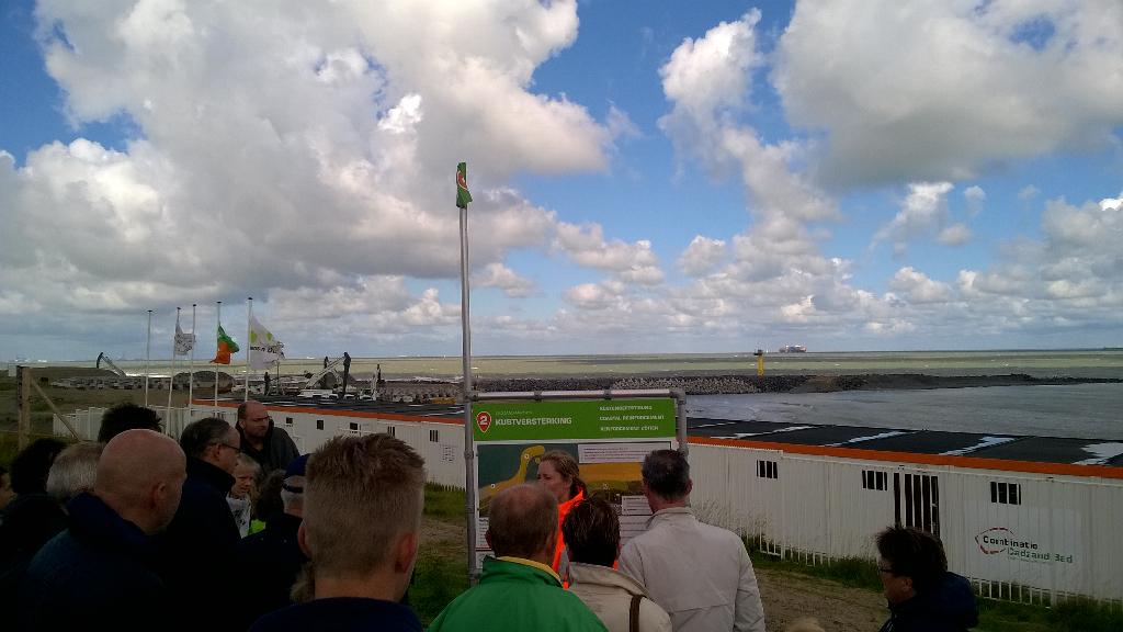 KranenburgKees's tweet photo. Thanks voor excursie @Combicadzandbad Succes met dit interessante disciplinaire werk @MvOgroep http://t.co/t4qgAUqWeV