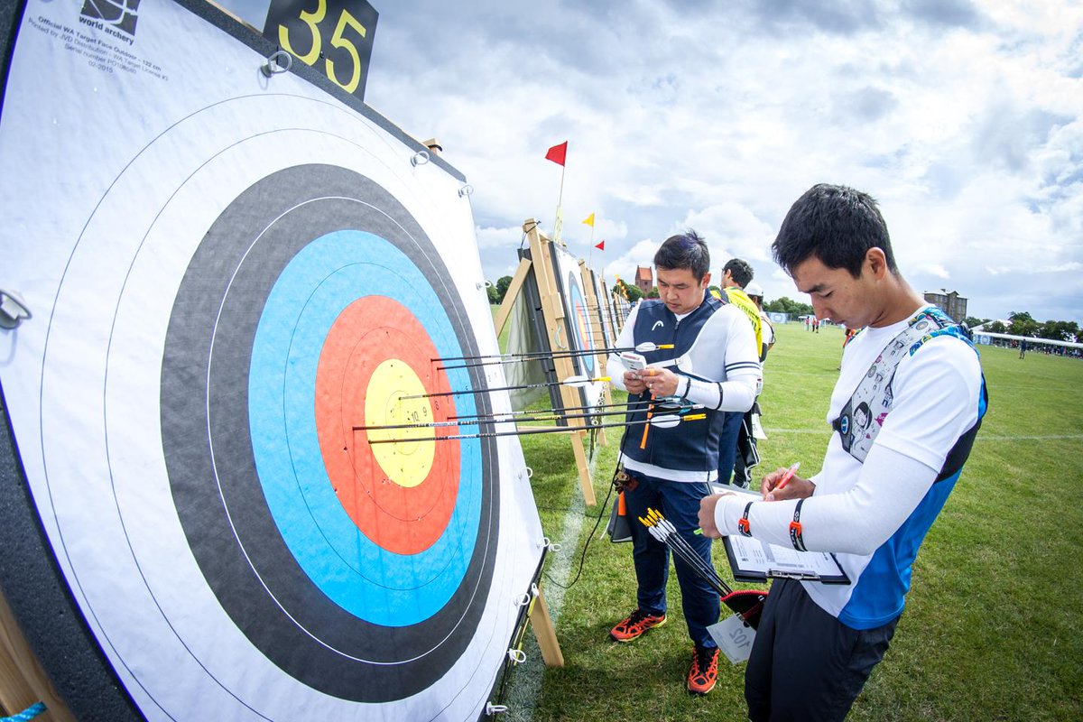 worldarchery's tweet photo. #Olympic Champ Oh out. “I can’t cope with this wind.” #WAC2015 http://t.co/sM8e2dBPa9