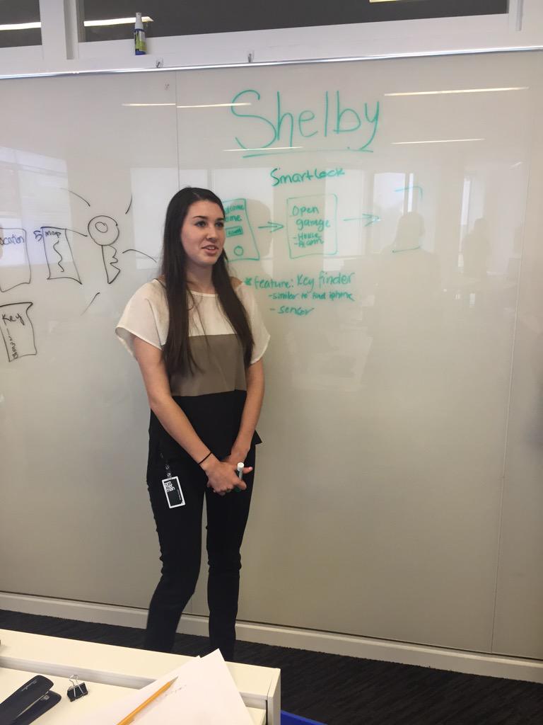 UpYourApps's tweet image. .@shelbysaysthat pitched #SmartLock that acts as a "virtual key" that can also find your key when it's lost #AppOff