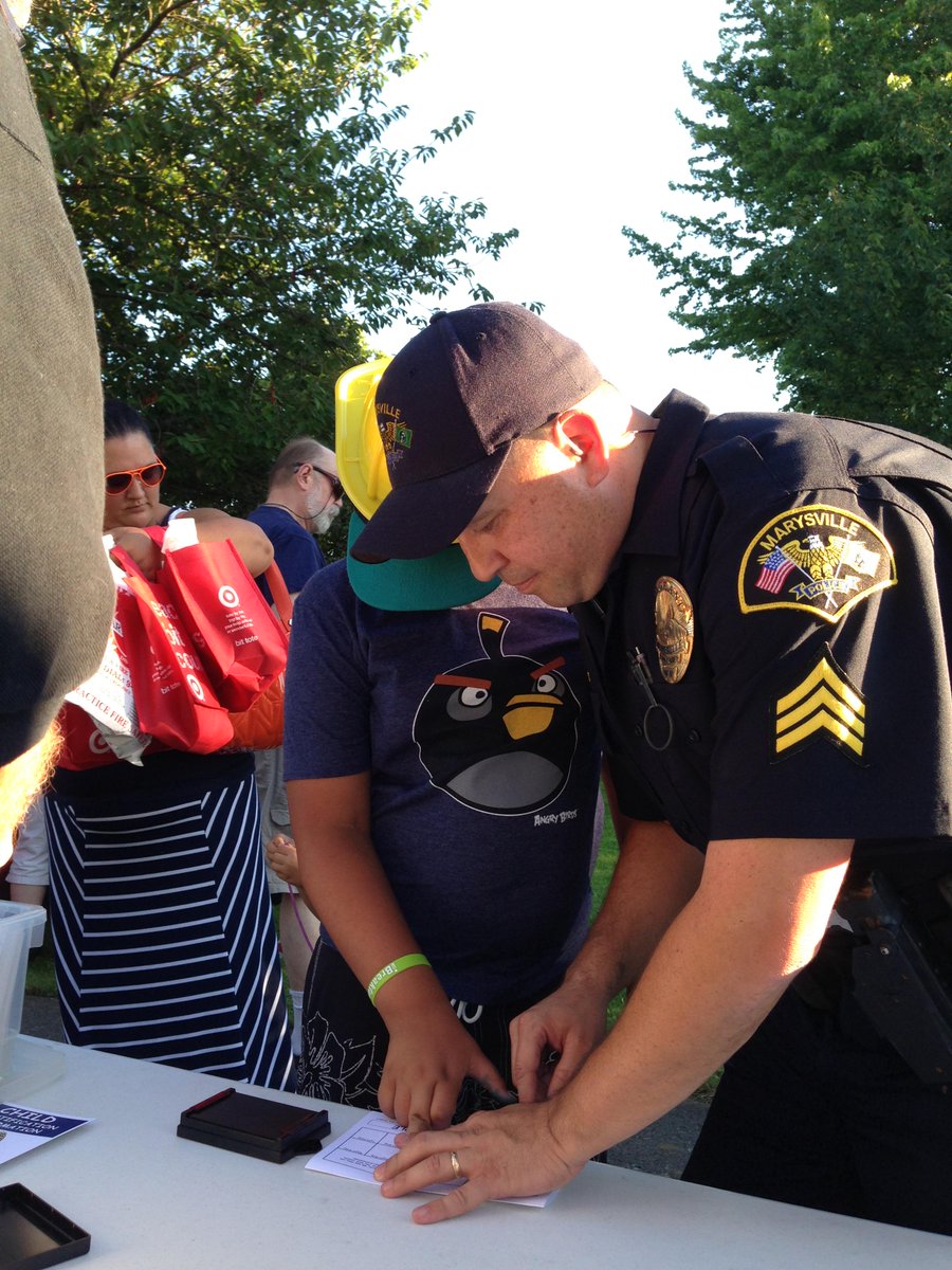 WA_Marysville's tweet photo. Who's coming to our #NationalNightOut event Aug. 4? We'll be at Comeford park from 6-8 p.m. @OfficialNNO http://t.co/dFiHBcAl5v