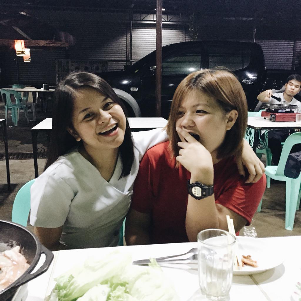claufina's tweet photo. Love you bothπ @BarceeeyDavid @wllcnls #hugotnight #bffknows π http://t.co/EXKufYNaHI