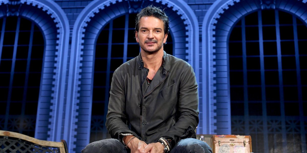 FourGroupRD's tweet photo. ¿Donde estan las Fans de @Ricardo_Arjona que desean ir al concierto este 22 de Agosto? @CSJRProd #YoSoyArjonista http://t.co/BnogIevcEp