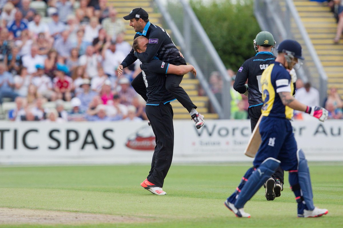 WorcsCCC's tweet photo. @RL_Cricket Join the Rapids for the first one day cup match at New Road this summer, tomorrow from 10 30 #WORvsYOR http://t.co/YR1bS23sBN