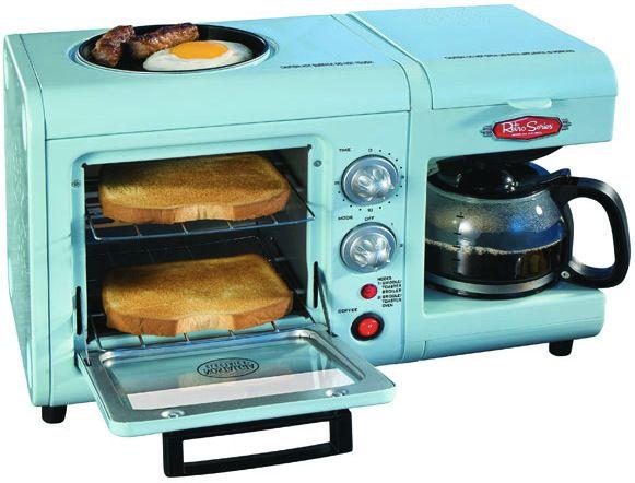 PremierCaravan's tweet image. Perfect for our egg and bacon in the morning :) #BreakfastMachine #Campervan