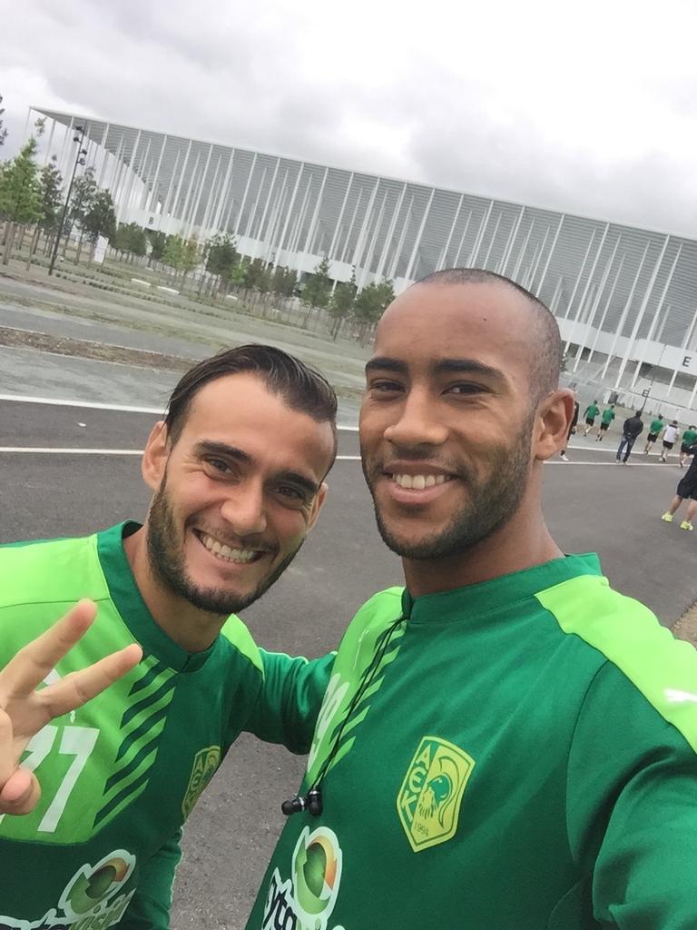 jorgemonteiro77's tweet photo. Fantastic view, can not wait to be in side. .⚽⚽⚽ http://t.co/gaaq8FERuc