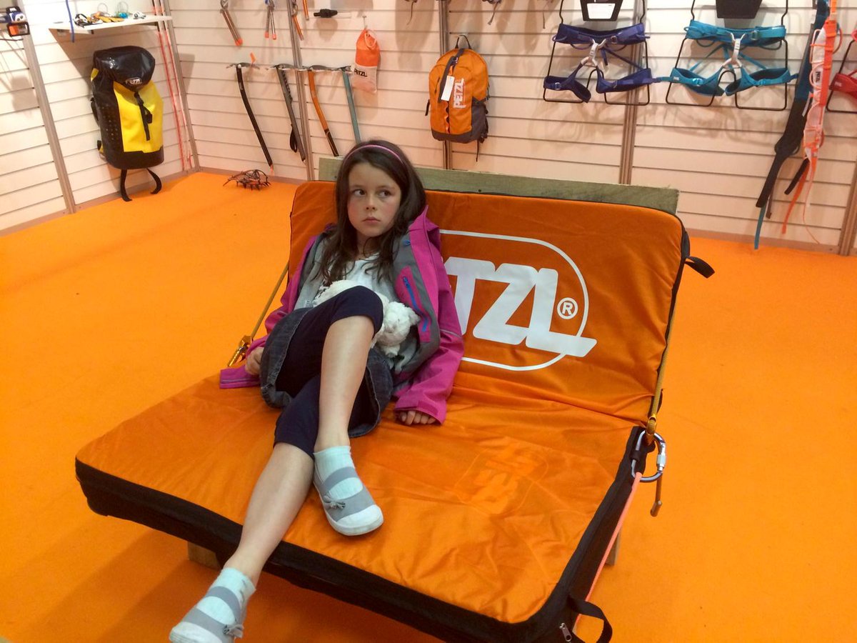 KORSevent's tweet photo. Innovative new tradeshow seating from @lyonequipment @Petzl #KORS15 http://t.co/ldGGk6zbfk
