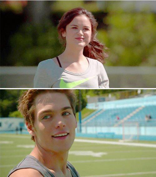 Liam__Dunbarr's tweet photo. Yakışıyoruz gibi gibi 2.selenam sjdösmxmjdkkzkskajd 😍 

#TeenWolf 👍 http://t.co/31OPnjM384