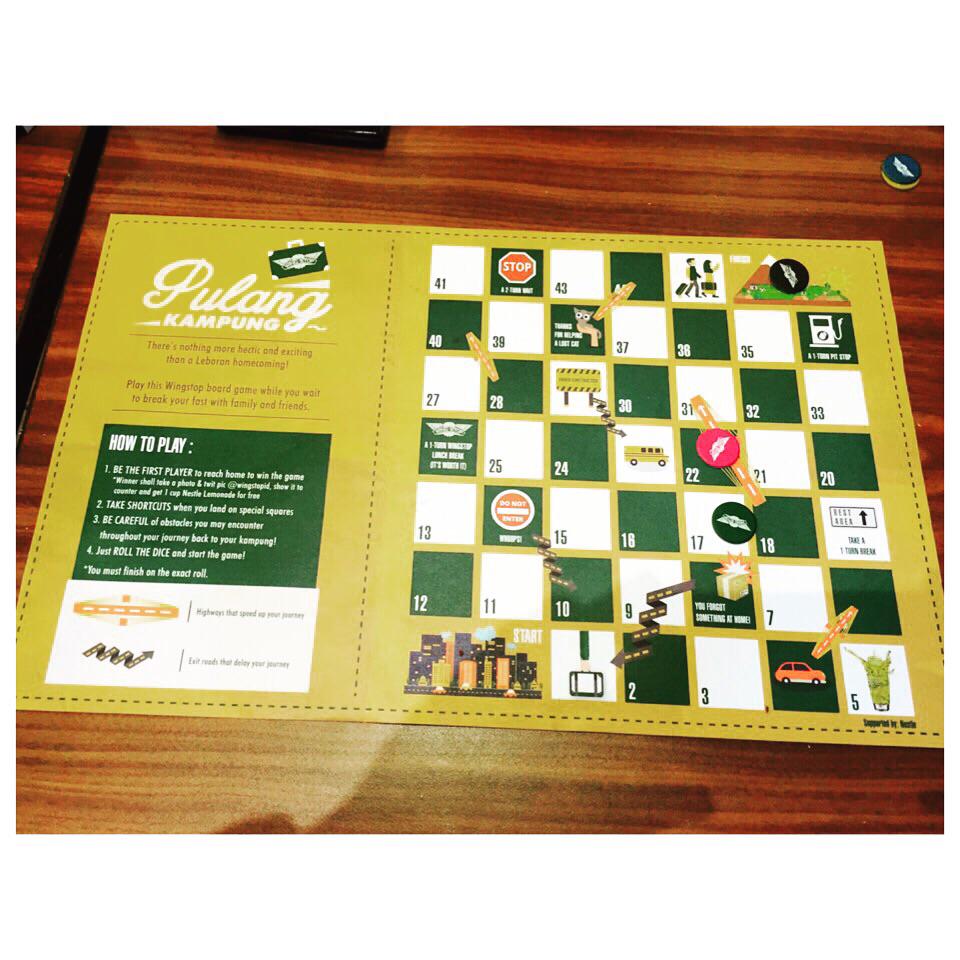 tama_03's tweet photo. We play wingstop board game with @razieep and @ditamuchtar in @WingstopID bintaro xchange http://t.co/XsycgXSO2O