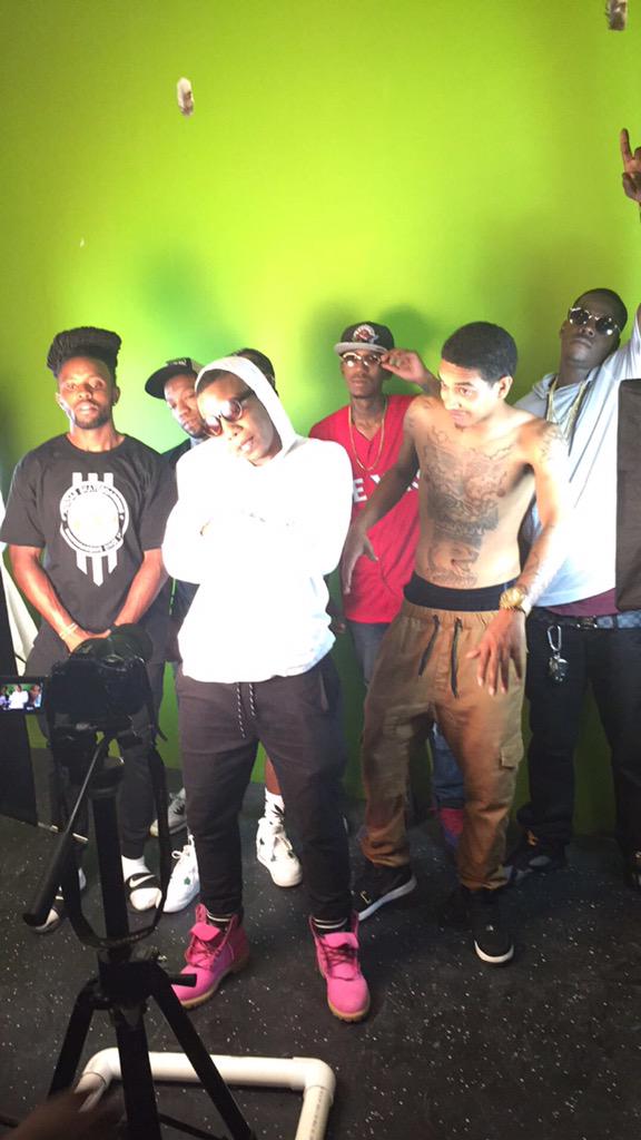 $tunt Team tweet media