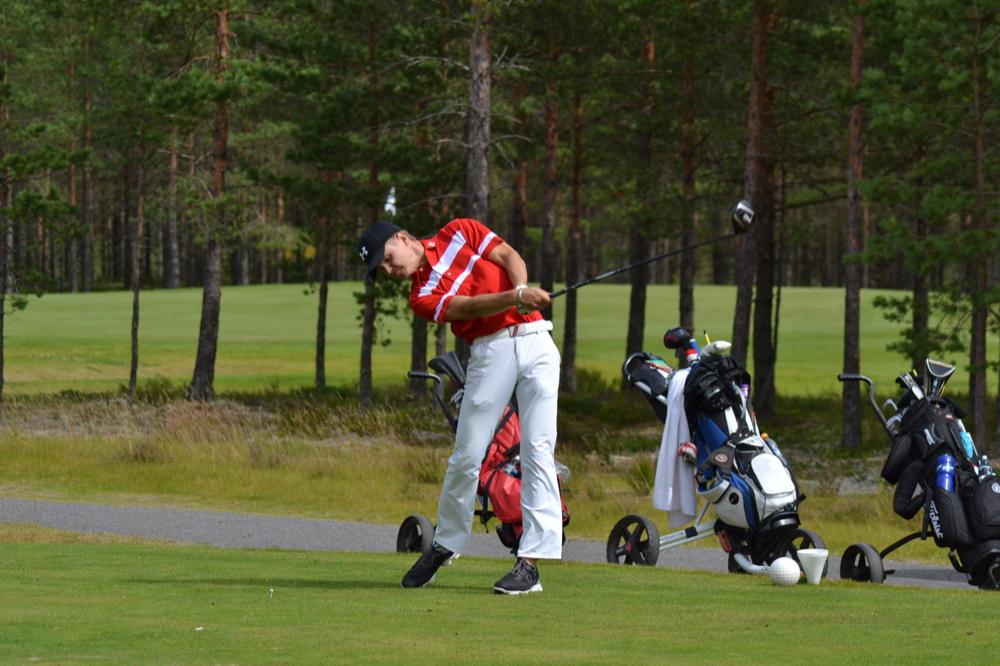Koostevideo FJT8-reikäpelien ensimmäisestä päivästä julkaistu
finnishgolf.com/koostevideo-fj… #FinnishGolfCom #Golf #Golffi