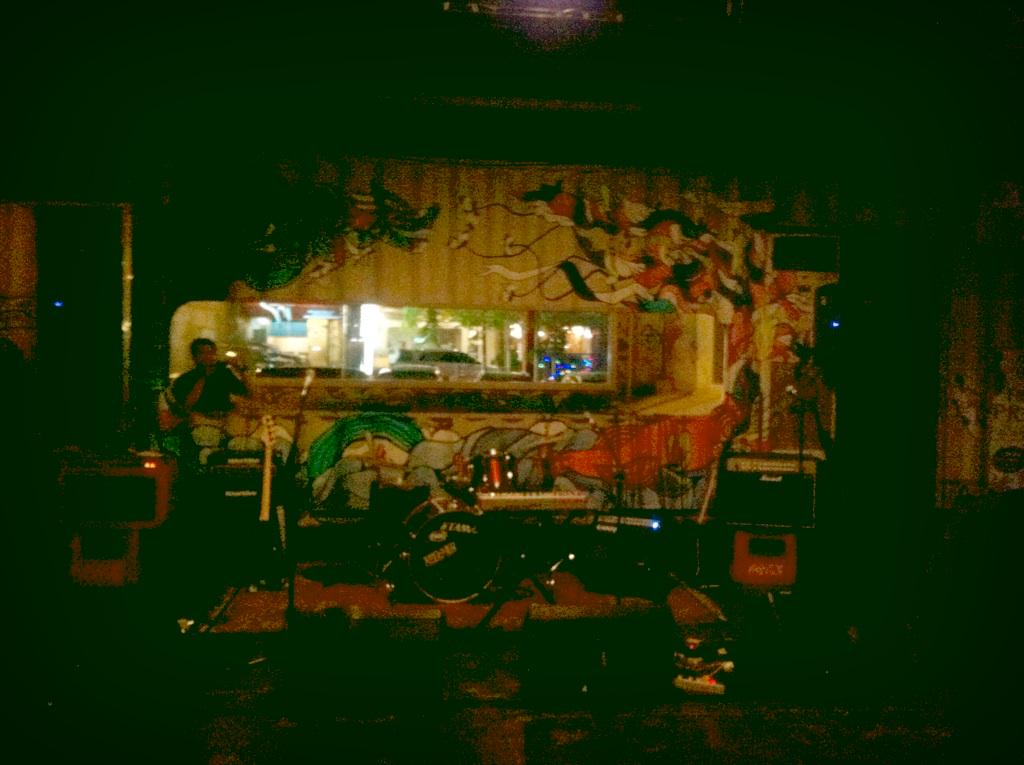 The stage is ready at #vinylNaif launching Party, there will be <a href="/thekucruts/">The Kucruts</a> and <a href="/naifband/">NAIF</a> performances at <a href="/365_Ecobar/">365 Eco Bar</a>