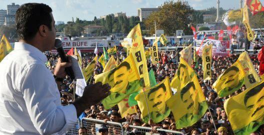 KARA_NAD's tweet photo. TRAMP ŞOVALYELERİNE HİZMET EDEN PKK
OSMANLI EVLATLARINA BAŞ KALDIRYOR
LAN DAĞDAKİ İTLERLE
BU MİLLETE DERS VEREMEZSİNZ http://t.co/cXqPHOhA7I
