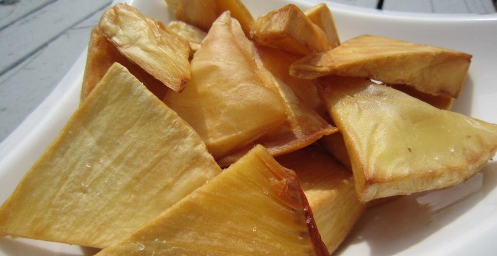 ScrewPineMV's tweet image. @waddey_ Dua dhahnavaa Raa atholhu firihenuhnah... Thaazaa theluli Bambukeyo! #foodporn #breadfruit #screwpine 🍴😋😋