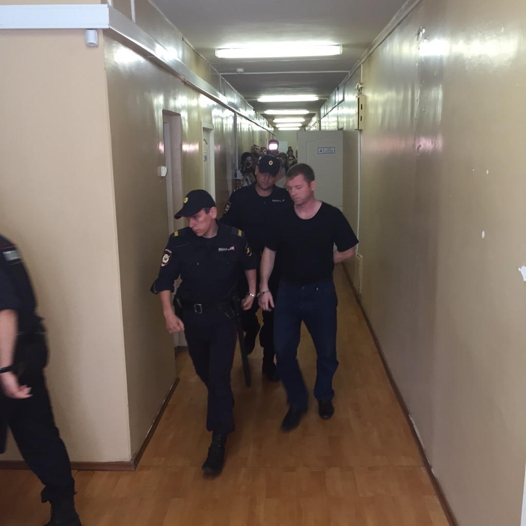 Прямая ссылка на встроенное изображение